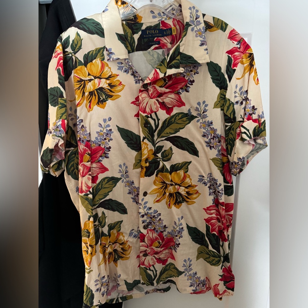 Floral Classic Fit Ralph Lauren Short Sleeve Button-Up Shirt